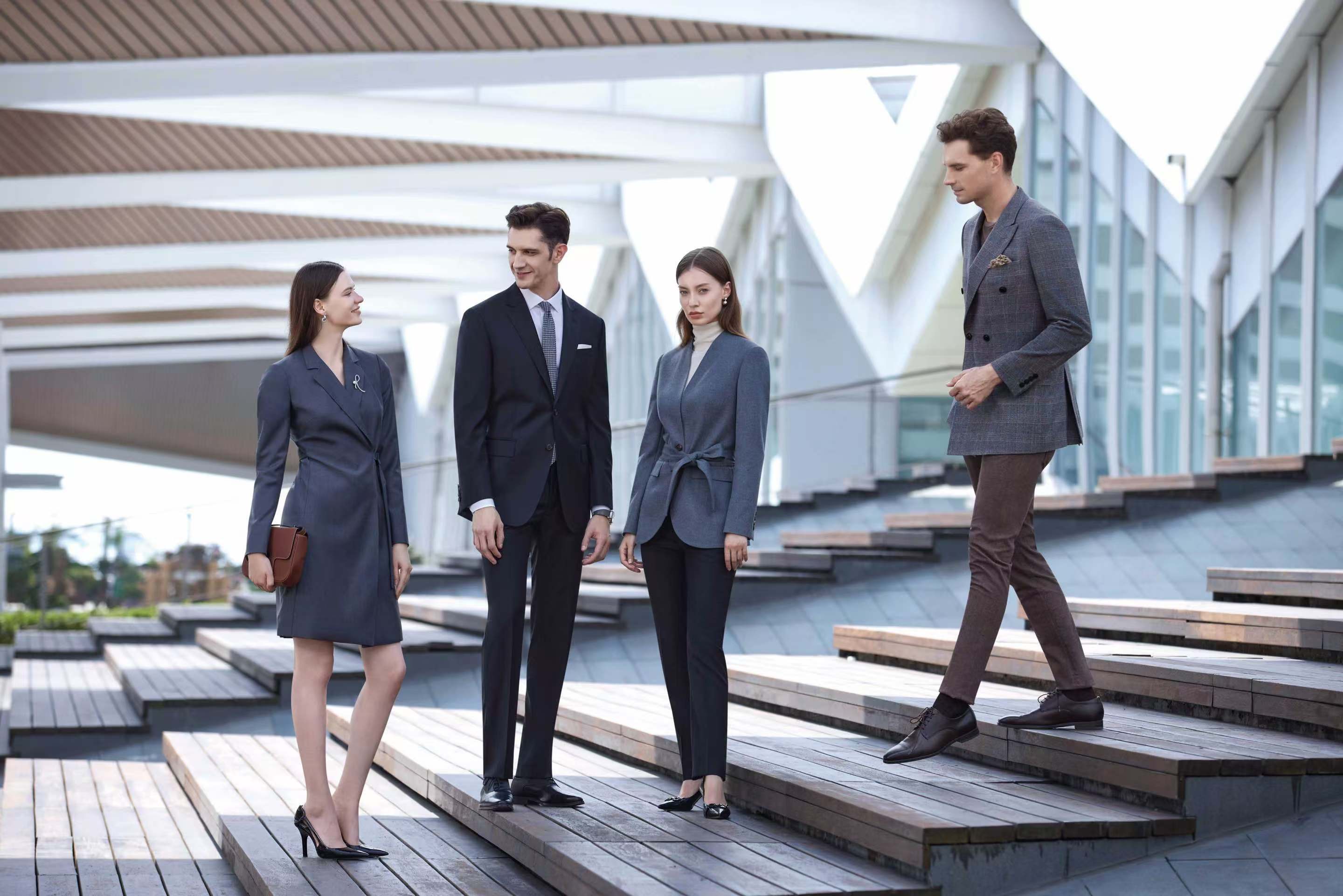 beat365不知高定何谈成衣?高级定制才是顶级大牌培养皿